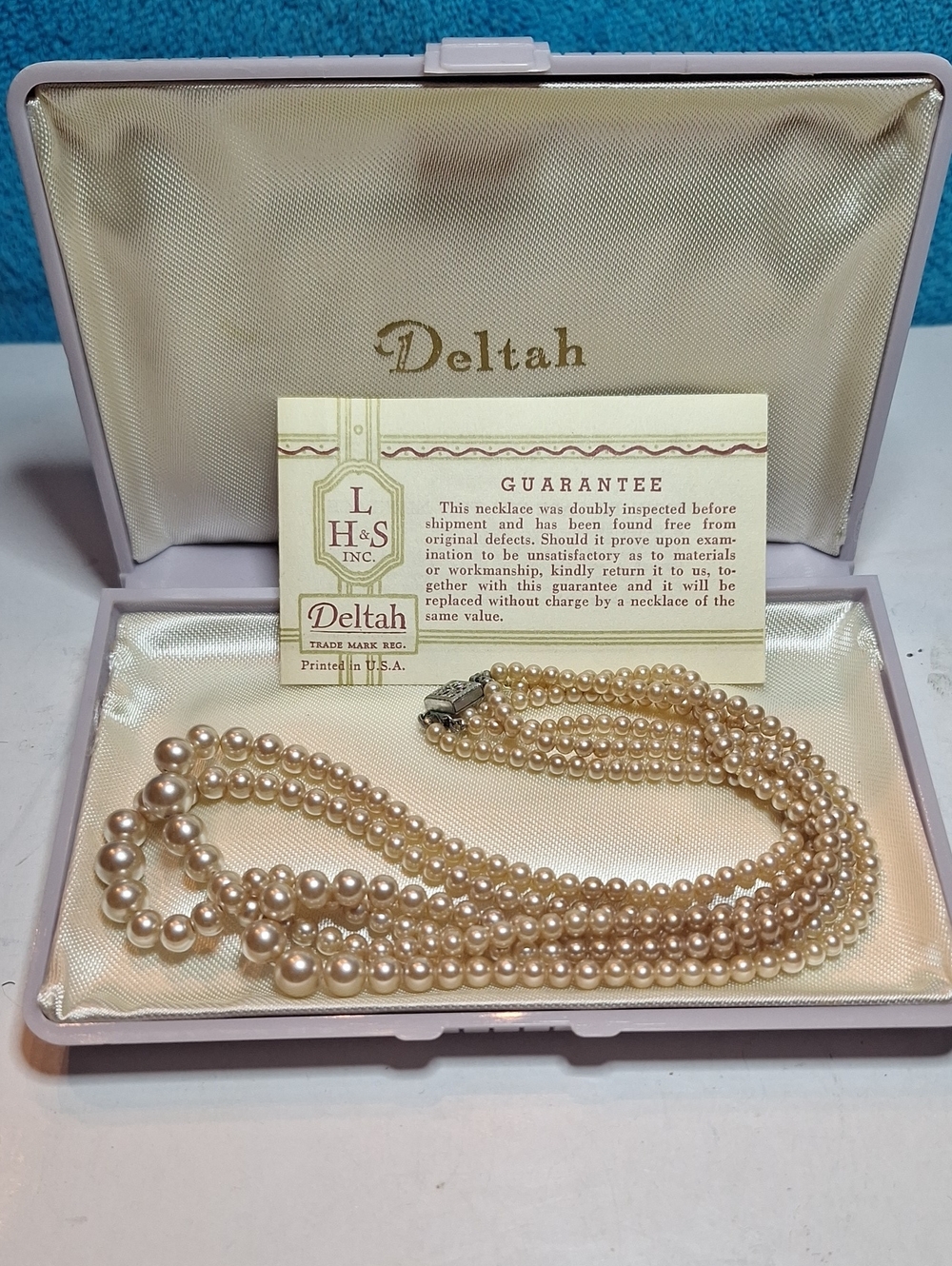 Beautiful Deltah Three Strand Simulated Pearl Vintage Antique Necklace - Picture 11 of 13